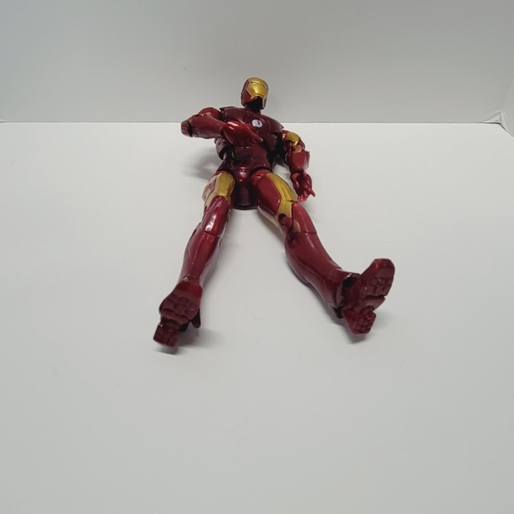 Marvel Legends 6" Iron Man Movie Mark III Action Figure - Picture 7 of 10